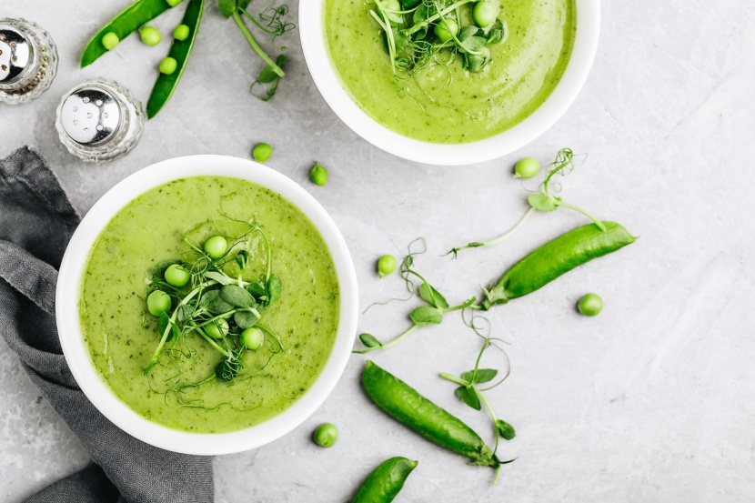 Erbsensuppe mit Minze