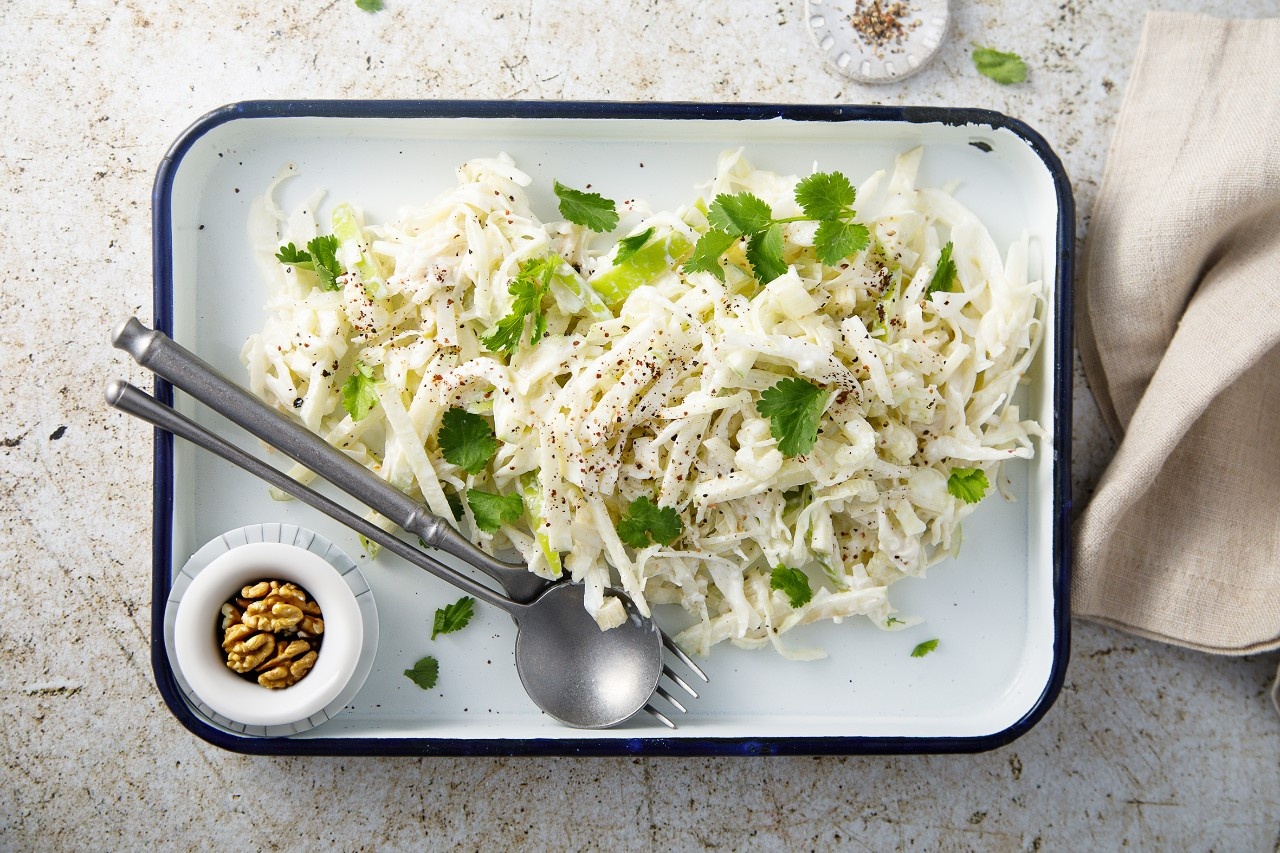 Cremiger Apfel-Sellerie-Salat