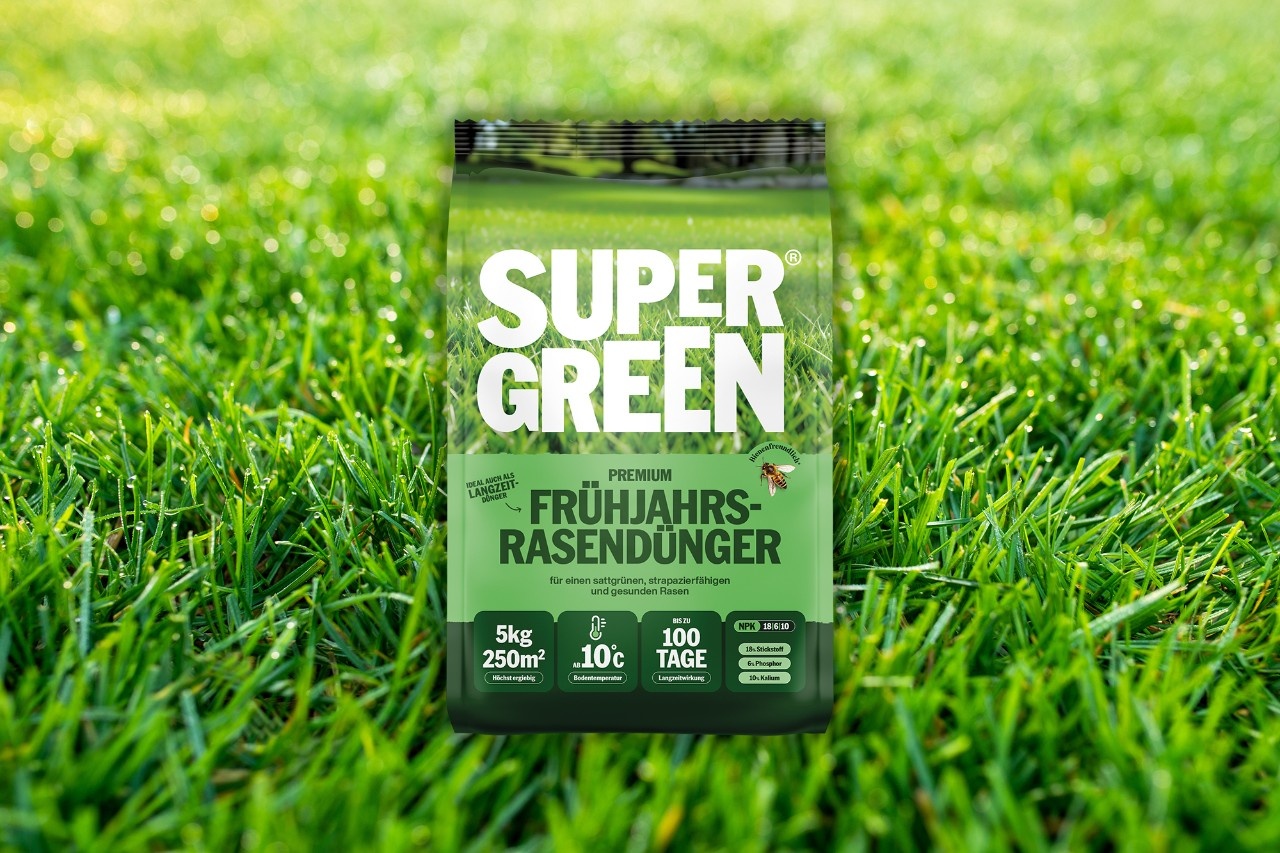 Perfekter Frühjahrsstart für den Rasen mit SUPERGREEN